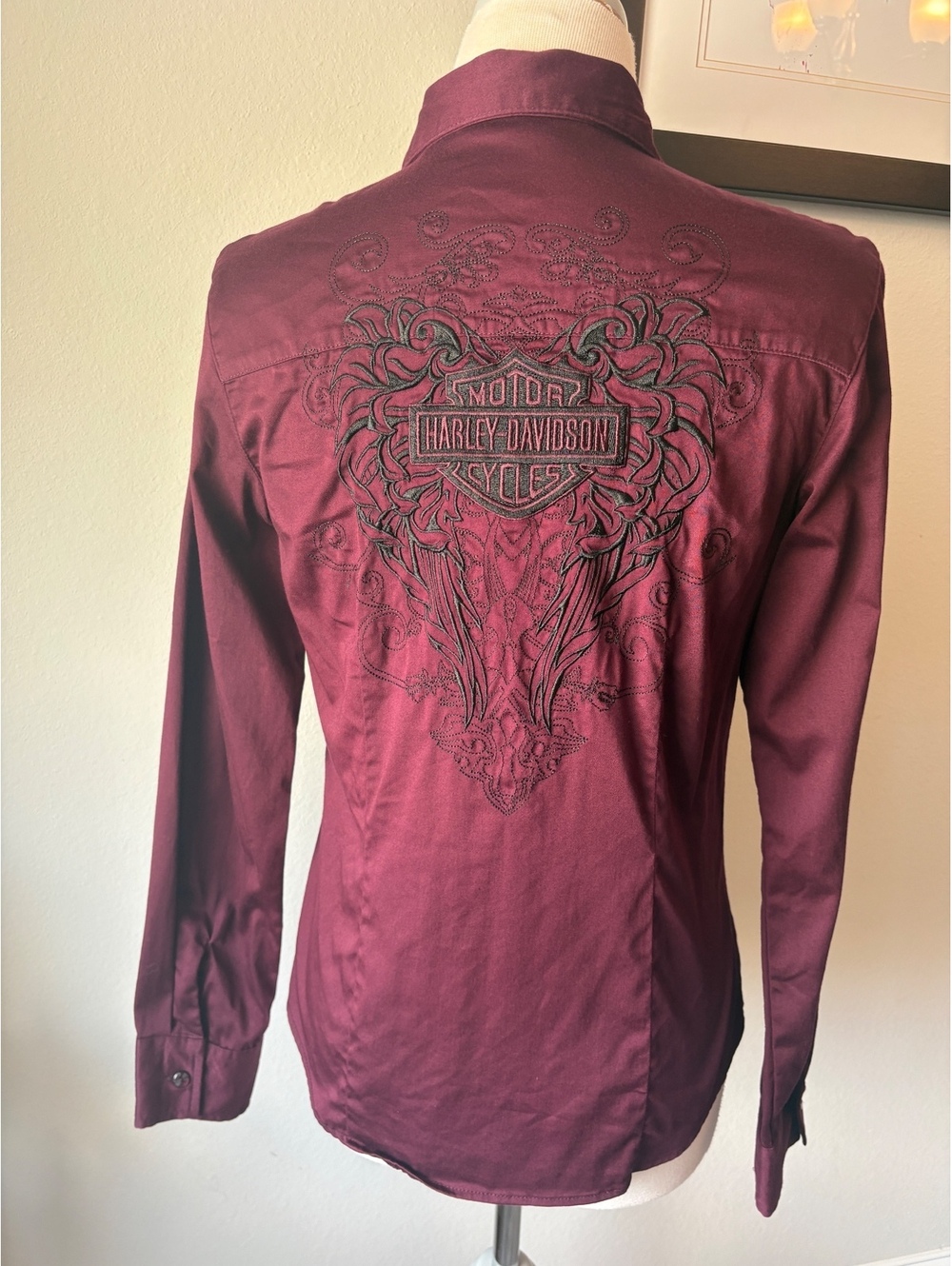 Harley-Davidson Women’s XS Burgundy Embroidered Button-Up Shirt